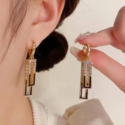 925 Silver Needle Korean Fashion Zircon Drop Earrings For Women Jewelry 2026 Trending New Luxury Vintage Gold Color Earrings