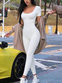 Women's Rompers Short Sleeve Solid Skinny Bodycon Jumpsuits Fashion Sports Fitness Casual Activity Streetwear Overalls