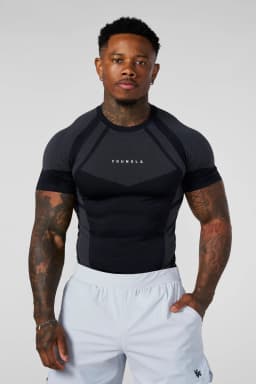 Men Seamless Compression T-shirt Quick Dry Breathable Gym Workout Tee Elastic Slim Fit Fitness Running Short Sleeve Sport Top fo