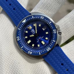 SD1970 Steeldive Brand Sunray Dial Milled Clasp Bracelet 44mm Case 200M Waterproof NH35 Turtle Men Dive Watch with Ceramic Bezel