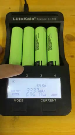 VariCore New NCR18650B 3.7V 3400 mAh 18650 Lithium Rechargeable Battery with Pointed (No PCB) Batteries