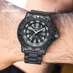 ADDIESDIVE Luxury Men's Quartz Watch Outdoor Sports Luminous Tube Analog Watch 50m Waterproof Stainless Steel Strap Orange Black