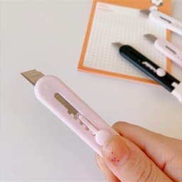 Cute Pink Pocket Knife Cat Paw Mini Portalble Utility Knife Cutter Letter Envelope Opener Mail Knife School Office Supplies