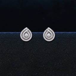 Huitan Fancy Cubic Zirconia Stud Earrings Women Delicate Design Fashion Versatile Ear Jewelry Luxury Wedding Party Accessories