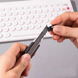 Deli 30/50/100pcs Knife Blade 9mm 18mm SK5 Metal Blades for Home School Supplies Art Craft Paper Box Cutting Utility Knife Tool