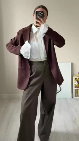 Bornladies Autumn Women's Fashionable Loose Collared Shirt Office Lady Solid Color Versatile Flare Sleeve Top Long Sleeved Shirt