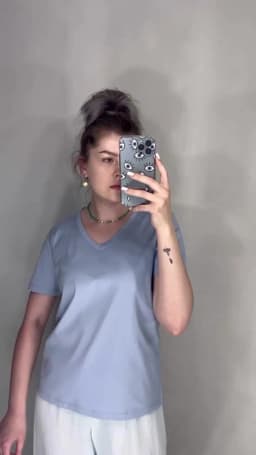 High-end New 10% Silk & Mercerized Cotton Women T-shirt Luxury Tee Short Sleeve Silky Feeling Summer Wear  Tops V / O-neck