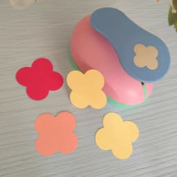 Four Flower Super Large Size Hole Punch Craft Scrapbooking Paper Puncher DIY Greeting Card Decoration Cutting Tool