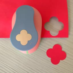 Four Flower Super Large Size Hole Punch Craft Scrapbooking Paper Puncher DIY Greeting Card Decoration Cutting Tool