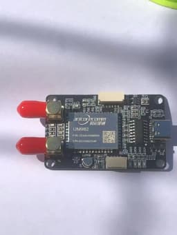 Um982 Positioning Board Dual Antenna Gnss/Gps Full System High-Precision Directional Development Board