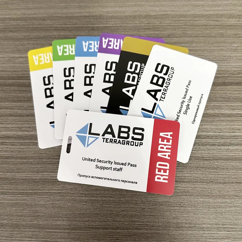 Escape from Tarkov Red Card TerraGroup Labs Key Card Accessories 0.84mm