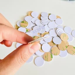 Writable RFID 125khz Rewritable T5577 Sticker Coin Adhesive Back Dia 25mm Thickness 1mm