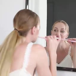 Electric Toothbrush for Adult Automatic USB Charge U-Shaped Toothbrush 360 Degrees Intelligent Rechargeable Toothbrus