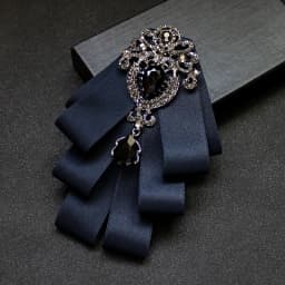 Luxury Fashion Bowties Bows Tie Brooch Fabric Crystal Pins And Brooches Corsage Butterfly Blouse Accessories Pin Lapel for Women