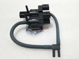 4WD Vacuum Solenoid Freewheel Clutch Solenoid Valve Fit For Pajero Montero Shogun V83W V87W V93W V95W V97W 8657A031 K5T47776