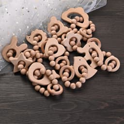 1Pcs Baby Wooden Teether Ring Food Grade Cartoon Animal Rattle Bracelet For Wooden Round Bead Baby Bracelet Teething Care Toys