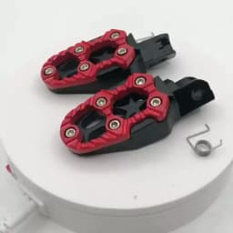 1 Pair Universal 8mm Metal Motorcycle Foot Pegs Pedals Footrests With Spring for Dirt Pit Bike