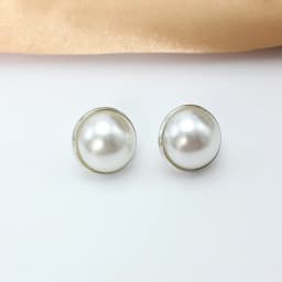 20mm Exaggerate Round White Imitation Pearl Stud Earring for Women Simple Temperament Wedding Jewelry Christmas Day Girl Gift