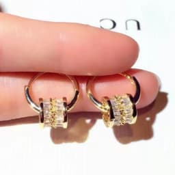 New Designer Earrings. There Are Two Detachable Wearing Modes, Round Shiny Zircon Silvery Earrings. Cute Christmas Gift.