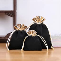 10pcs Velvet Drawstrings Gift Bags Jewelry Pouches Candy Bolsitas para Recuerdos Velvet Party Favors Present Pouch for Christmas