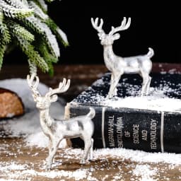 3PCS, Christmas mini Reindeer Resin Ornaments, colorful Three-Dimensional Deer Table Decoration Handicrafts