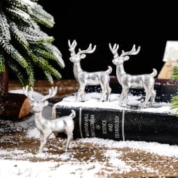 3PCS, Christmas mini Reindeer Resin Ornaments, colorful Three-Dimensional Deer Table Decoration Handicrafts