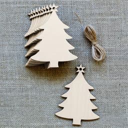 10Pcs Christmas Tree Shape Wooden Crafts Hanging Ornaments Unfinished Christmas Tree Pendant Decoration Wood Slices for Crafts