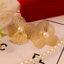 Large Flower Pearl earrings for women luxury design study earrings for women Korean fashion jewelry accessories Christmas gift