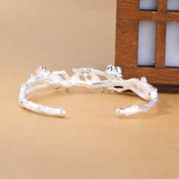 New Arrival Temperament Creative Fashion 925 Sterling Silver Jewelry Bracelets Cute Bird Plum Blossom Christmas Bangles SL044