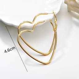 Minimalist Big Heart Hoop Earring for Women Unique Gold Color Wave Loop Ear Statement Party Jewelry LOVE Christmas Gift