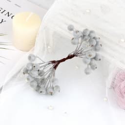 40pcs Mini Christmas Frosted Artificial Berry Vivid Red Holly Berries Wedding Party Decoration Artificial Flowers Home Decor