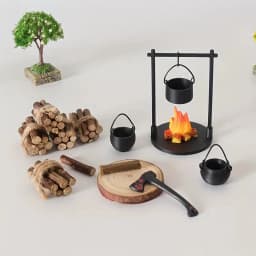 Mini Campfire and Teapot Miniature Statue Ornament Home Kitchen DIY Craft Accessories Desktop Photo Props Decor Christmas Gifts