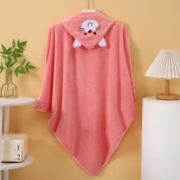New Coral Fleece Bath Towel for Infants and Children, Suitable for Use in Bathrooms, Swimming Pools, Beaches, and Families. Can Be Used as a Newborn Blanket. Super Absorbent, Comfortable and Soft Fabric. New Pattern Design. Microfiber. Suitable for Infants and Children Aged 0-3 Years. Ideal as a Top Choice for Baby Christmas Gifts