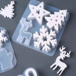 Christmas Series Pendant Silicone Mold DIY Christmas Tree Elk Snows Glove Casting Molds Plaster Resin Jewelry Crafts Making Kit