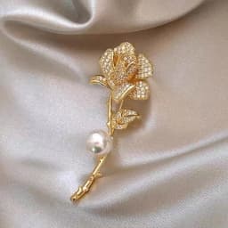Rhinestone Peacock Bird Brooches Pins Jewelry Banquet Christmas Elegant Coat Pin Jewelry Accessories and Gifts