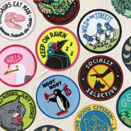 1PC Cartoon Funny Embroidered Patch Iron On Sew On Patches For Clothing Cap Bag Halloween Christmas DIY Gift Adhesive Badge