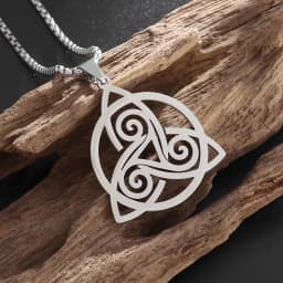 Exquisite Stainless Steel Pattern Witch Knot Pendant Necklace Celtic Knot Lucky Jewelry Christmas Gift for Friends and Family