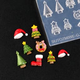 Christmas Theme Cartoon Silicone Nail Carving Mold High Transparency Snowman Gingerbread Soft Nail Template Winter DIY Nail Deco