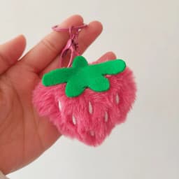 Cartoon Plush Doll Keychain Bag Charms Capybara Star Bear Rabbit Frog Panda Strawberry Bear Goose Doll Keychains Christmas Gifts