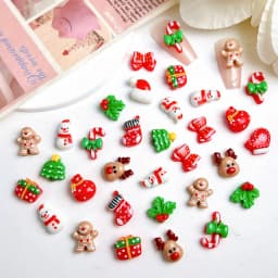 20PCS Kawaii Painted Snowman Gloves Resin Nail Charms 3D Cartoon Reindeer Gift Box Nail Art Decorations DIY Christmas Nail Parts