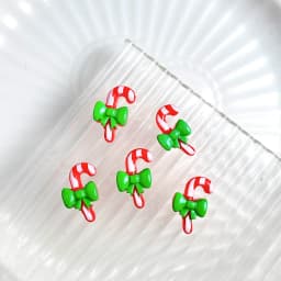 20PCS Kawaii Painted Snowman Gloves Resin Nail Charms 3D Cartoon Reindeer Gift Box Nail Art Decorations DIY Christmas Nail Parts