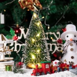 1pc LED Light Mini Artificial Christmas Trees Decorations Festival Tabletop Miniature Snow Frost Xmas Tree Decor 4Sizes