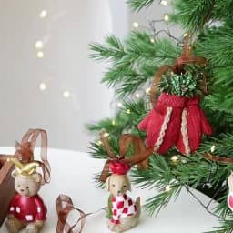 1 Piece Christmas Resin Wreath Bell & Bird Hanging Ornament for Home, Window, Christmas, Holiday and Party Decoration