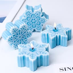 2 Holes 3D Snowflake Silicone Candle Mold Christmas Scented Candle Ornament Keychain Pendant Plaster Epoxy Resin Mold Craft Gift