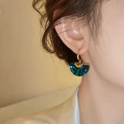 Design Sense Green Texture Fan-shaped Pendant Earrings 2025 New Jewelry Unusual Fashion Accessories For Women's Christmas Earrin