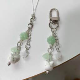 Handmade Four Leaf Clover Beaded Phone Charm Y2K Cute Ceramics Cat Backpack Keychain Bag Key Ring for Girls Christmas Gift