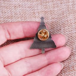 HxxxP Enamel Pin Retro Christmas Tree Brooch Badge Backpack Decoration Jewelry
