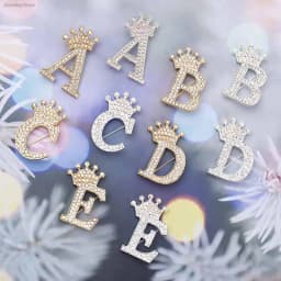 New 26 Letters A-Z Brooch Rhinestones Crystal Gold Color English Alphabet Metal Pins Cute Jewelry Accessories Christmas Gift