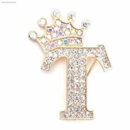New 26 Letters A-Z Brooch Rhinestones Crystal Gold Color English Alphabet Metal Pins Cute Jewelry Accessories Christmas Gift