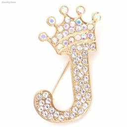 New 26 Letters A-Z Brooch Rhinestones Crystal Gold Color English Alphabet Metal Pins Cute Jewelry Accessories Christmas Gift